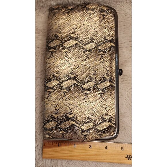 Hobo Lauren Clutch Wallet Snakeskin Print 8.5" x 5" Gold/Black Silver Hardware - Picture 9 of 9